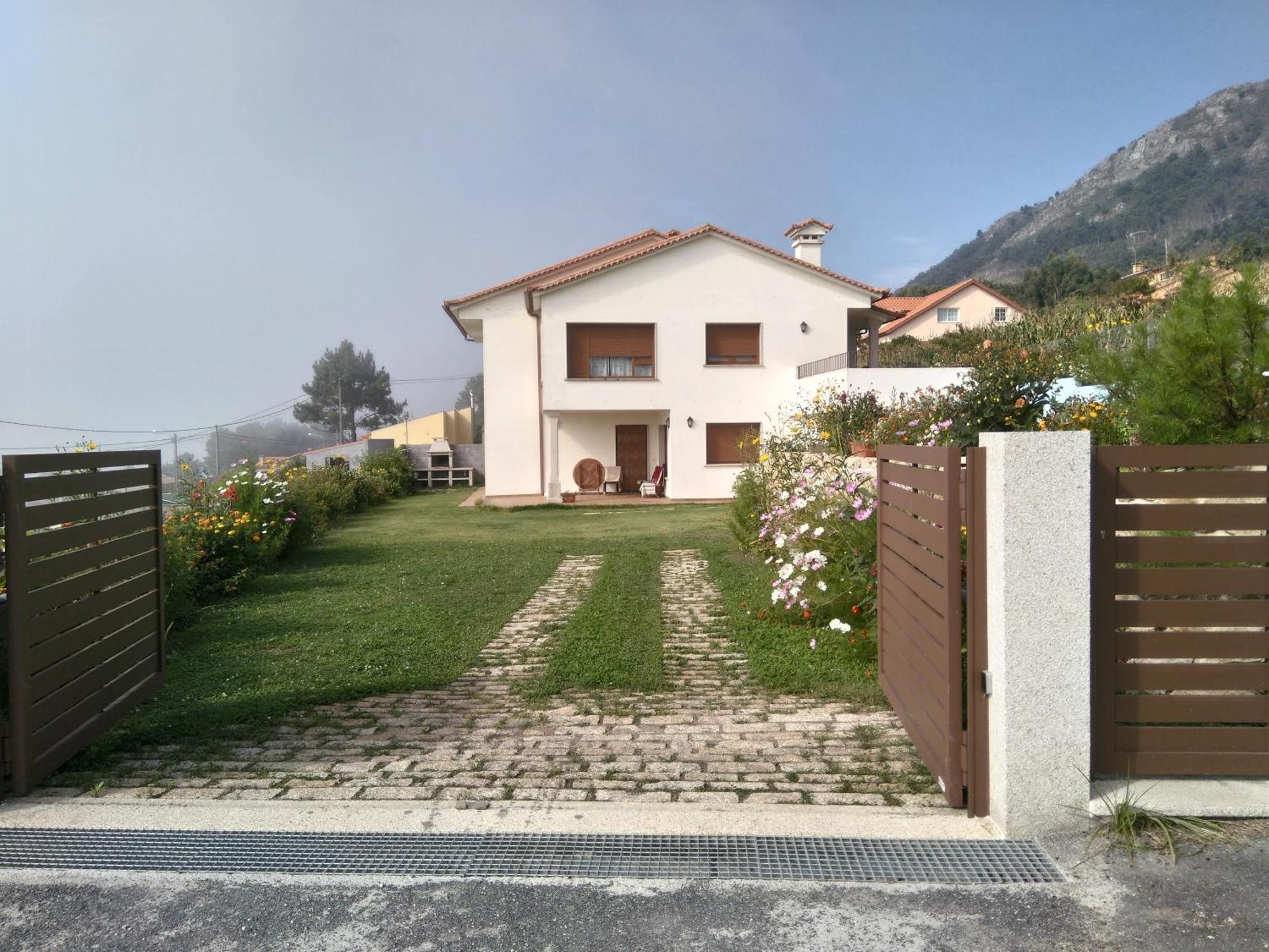 Rooms Peregrinos B Casa Alicia Rosal Zewnętrze zdjęcie