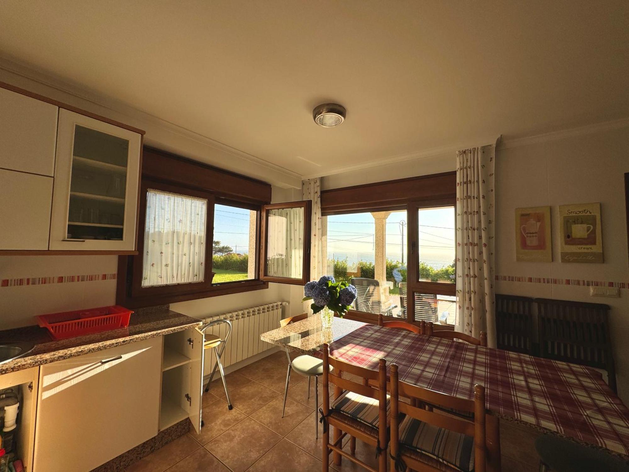 Rooms Peregrinos B Casa Alicia Rosal Zewnętrze zdjęcie